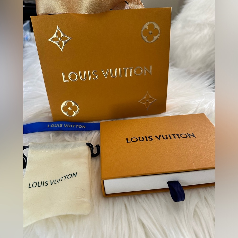 Louis Vuitton Jewelry Box, Shopping Bag, Jewelry Pouch, and Gift Ribbon